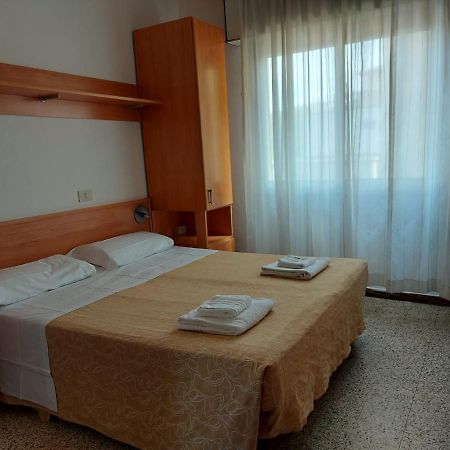 Albergo Alla Nave لينانو سابيادورو المظهر الخارجي الصورة