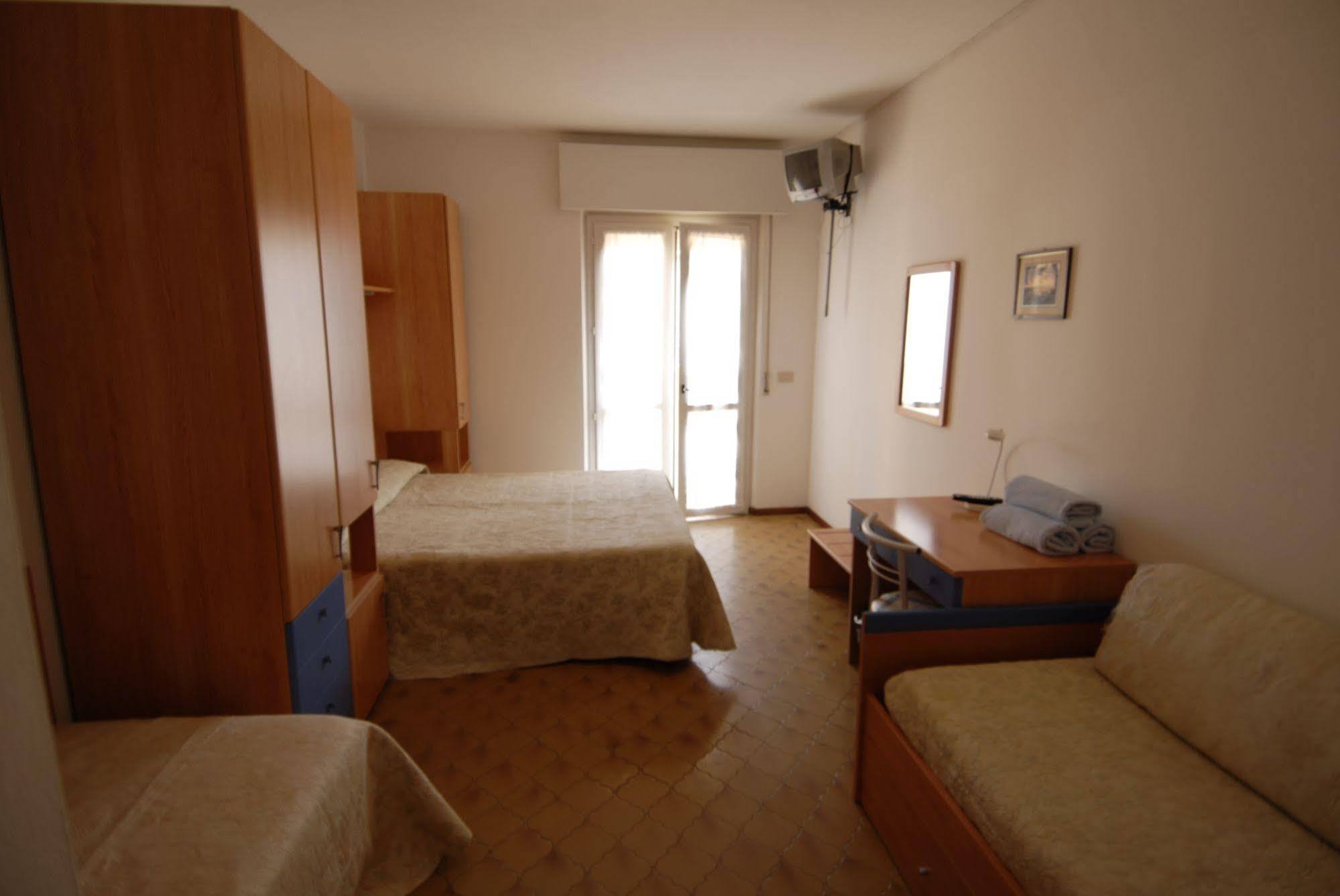 Albergo Alla Nave لينانو سابيادورو المظهر الخارجي الصورة